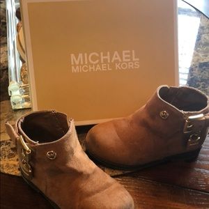 Michael Kors toddler boots size 6